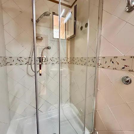 Apartment Mammina Chiatamone Naples
