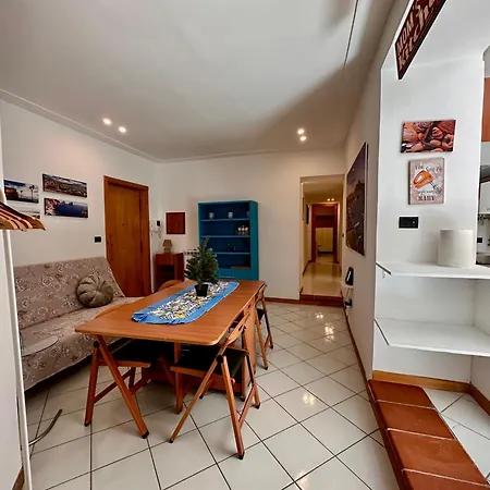 Apartament Mammina Chiatamone Neapol