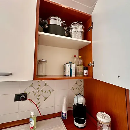 Mammina Chiatamone Apartament *