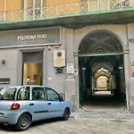 Mammina Chiatamone Apartmán *